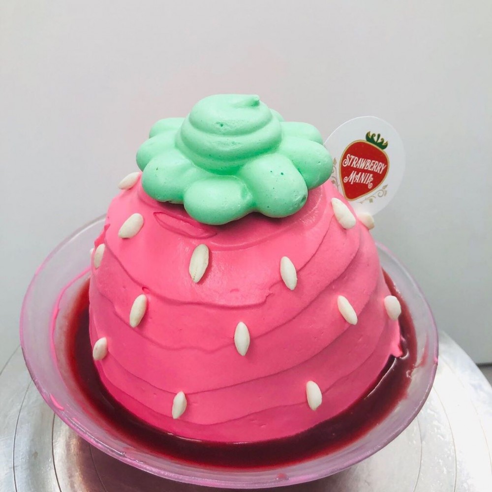 STRAWBERRYMANIA
