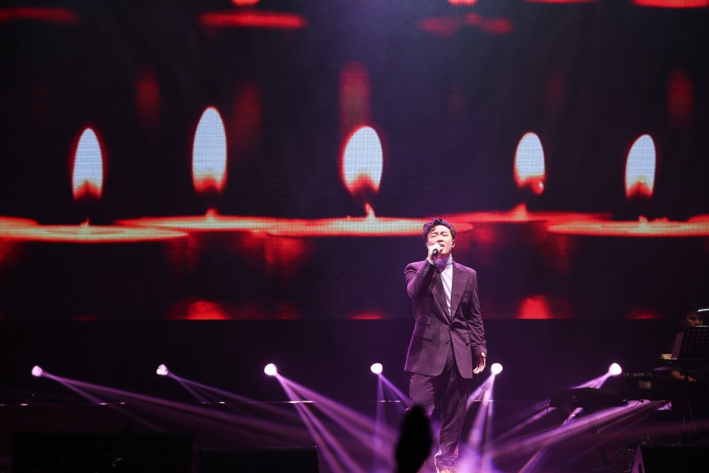 陳奕迅 Eason Chan@FB