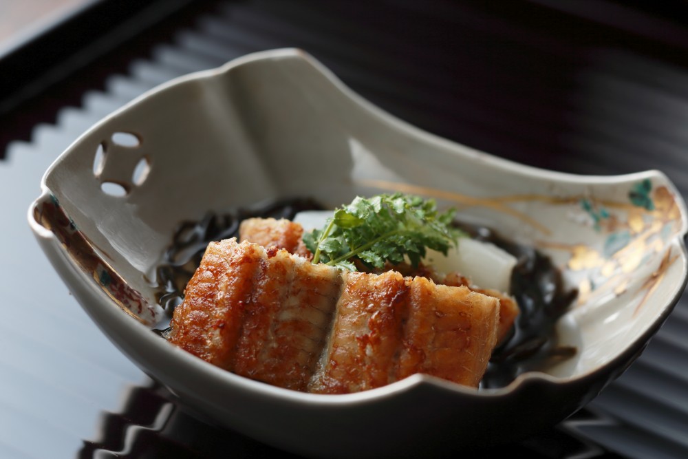 8. Vinegared dish of sea eel