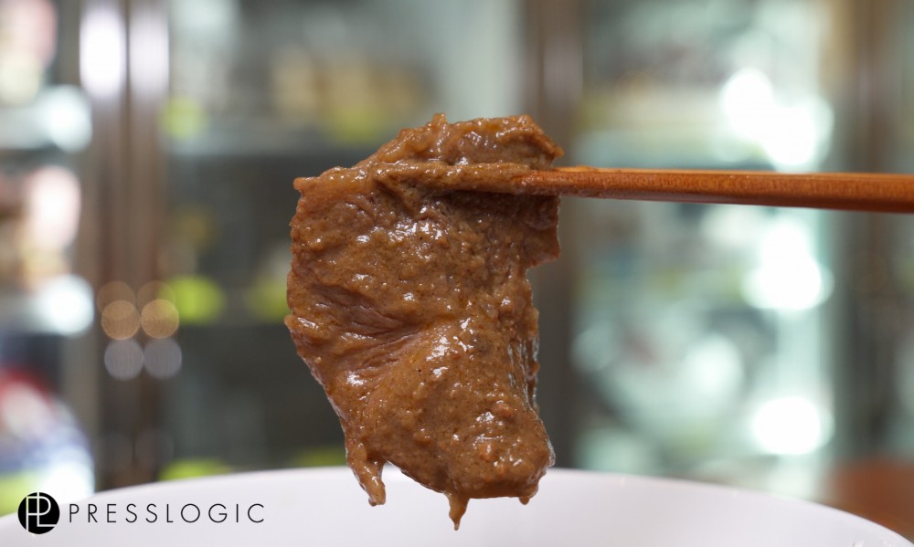 荔枝角工廈 塘牛