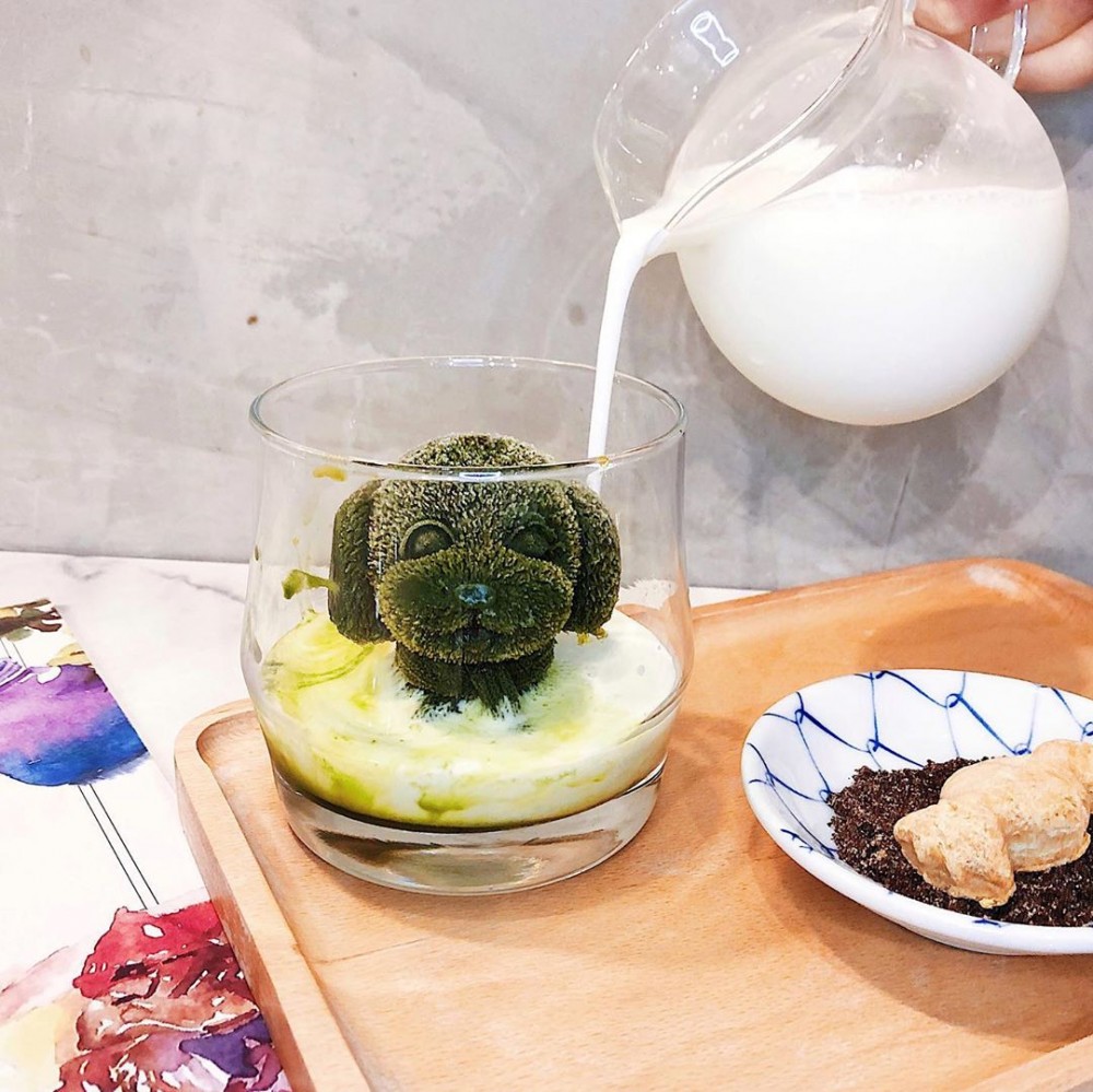 台灣 cafe 伍伍零 狗狗牛奶浴 