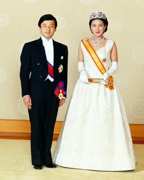 天皇德仁雅子皇后結婚照