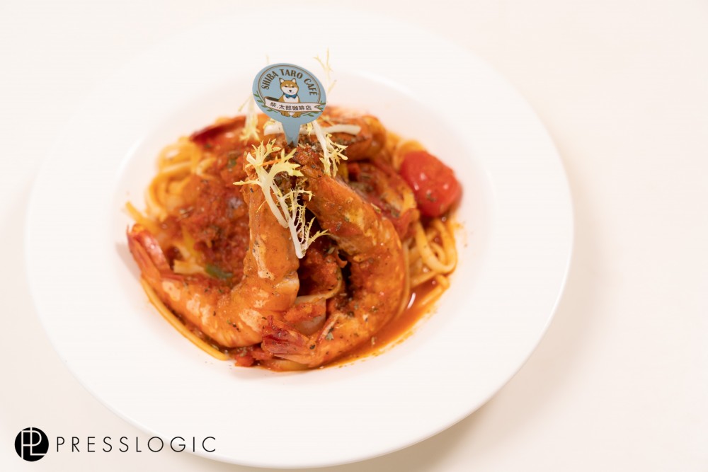 大蝦鮮茄意粉，非常足料。