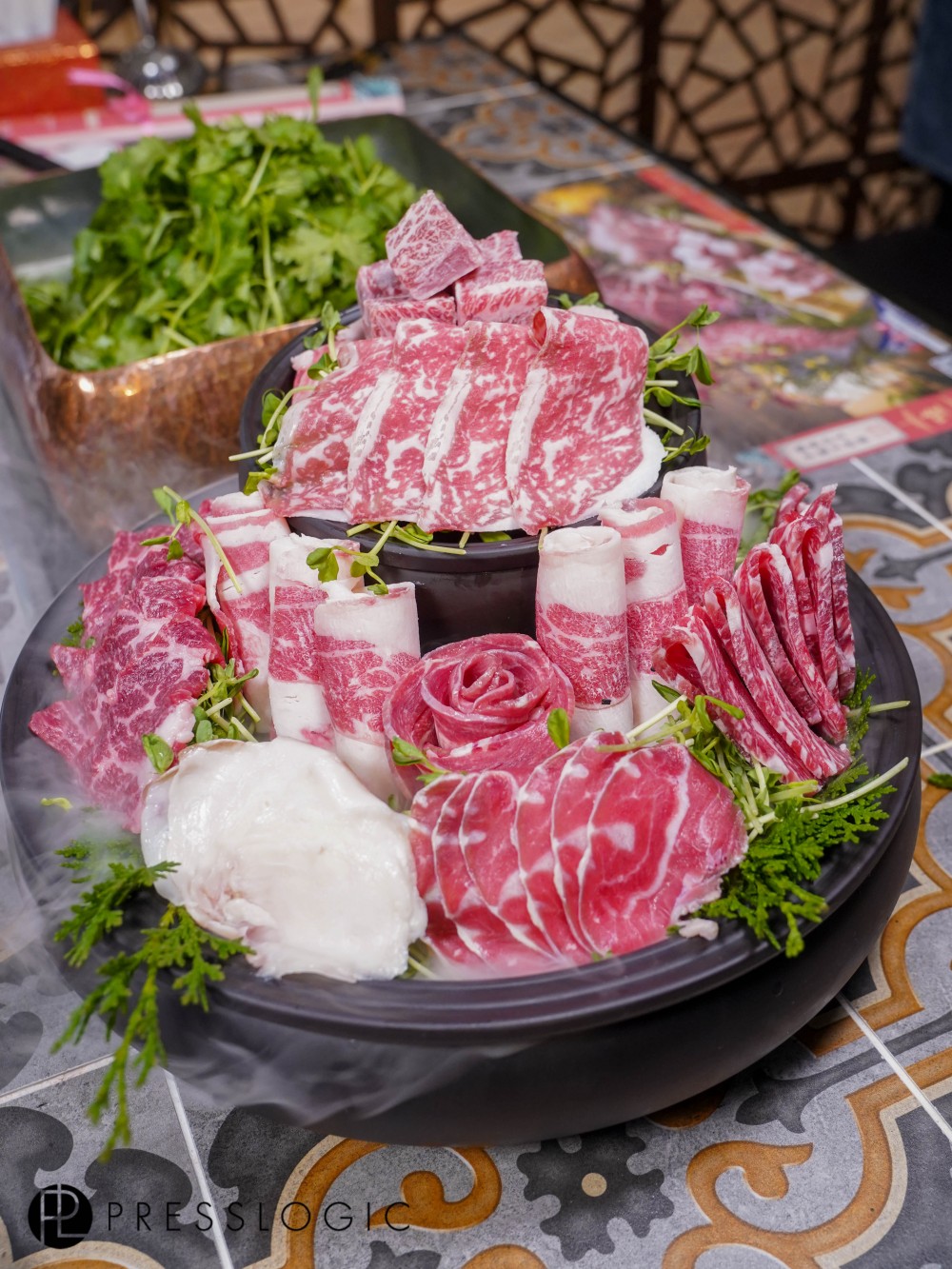 尖沙咀火鍋 宮廷火鍋店 牛肉 和牛