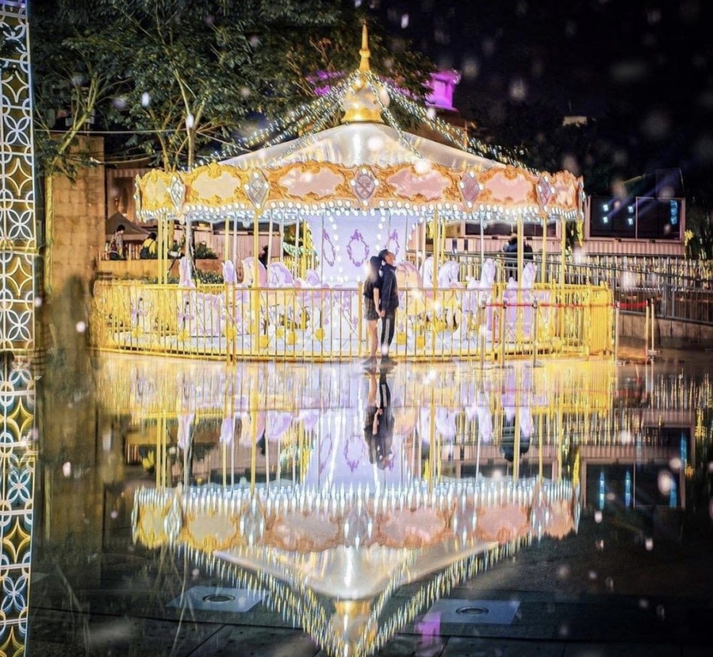 台北最觸目聖誕燈飾亮燈!