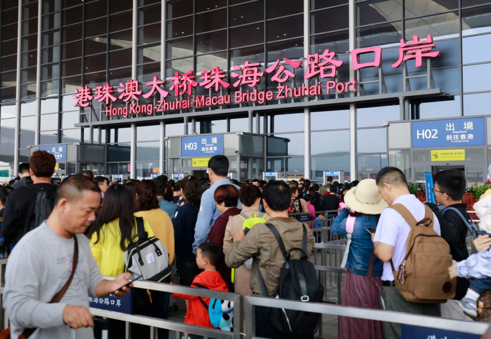 陳茂波紓困措施機票旅遊業離境稅酒店120元