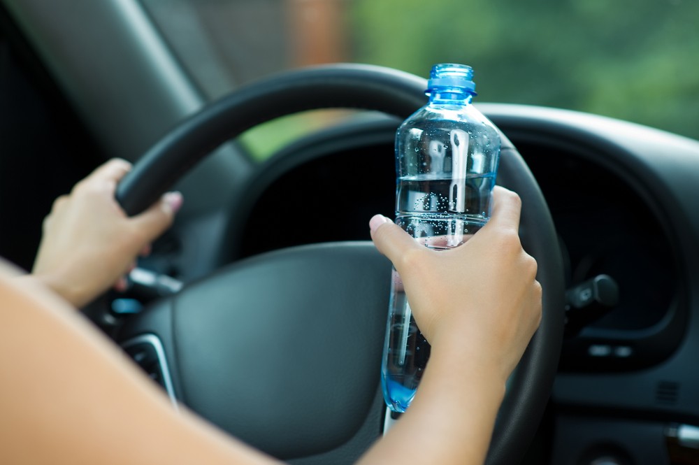 澳洲 揸車 飲水