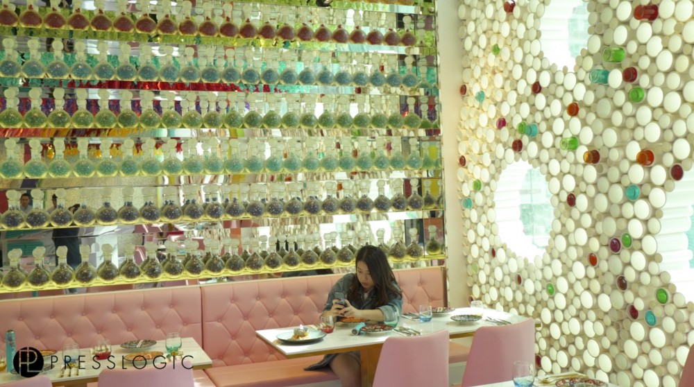 大角咀，酒店，萬花筒，潘朵拉的盒子