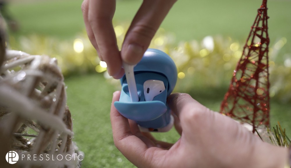 多啦A夢Air Pod 差電器
