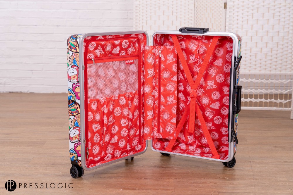 內裡都是小新。