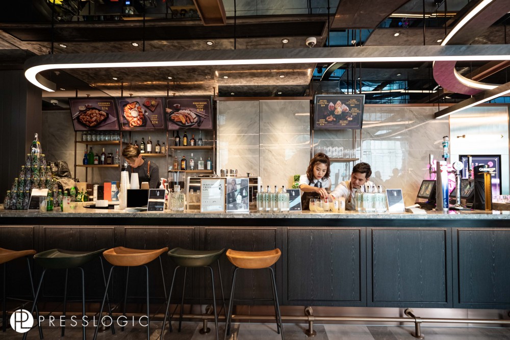 尖沙咀戲院酒吧