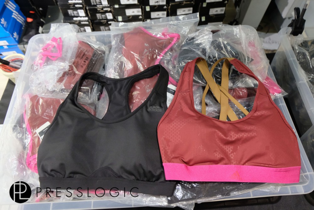 Adidas 開倉