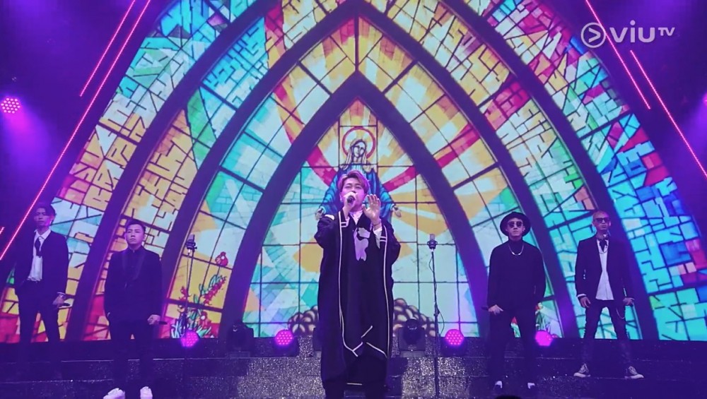 全黑表演 歌詞與抗爭運動有關望鼓勵港人