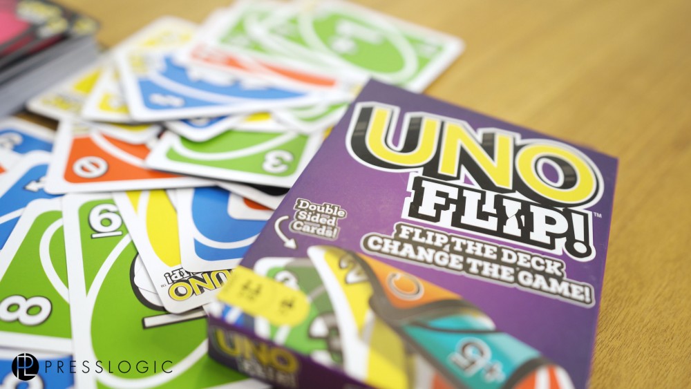 Uno Flip 