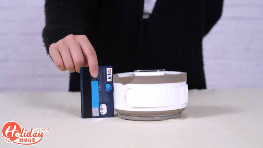 【旅行必備】摺疊式電熱水壺！