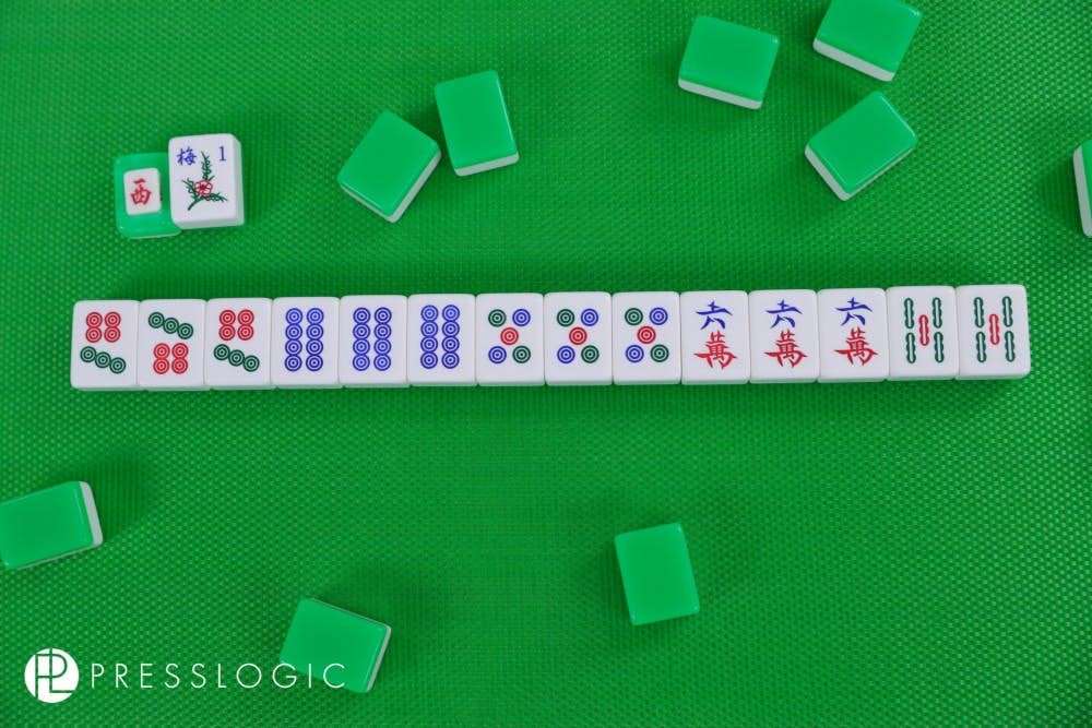 刻刻糊有4對刻子同一對眼,唔可以碰牌,唔可以槓牌