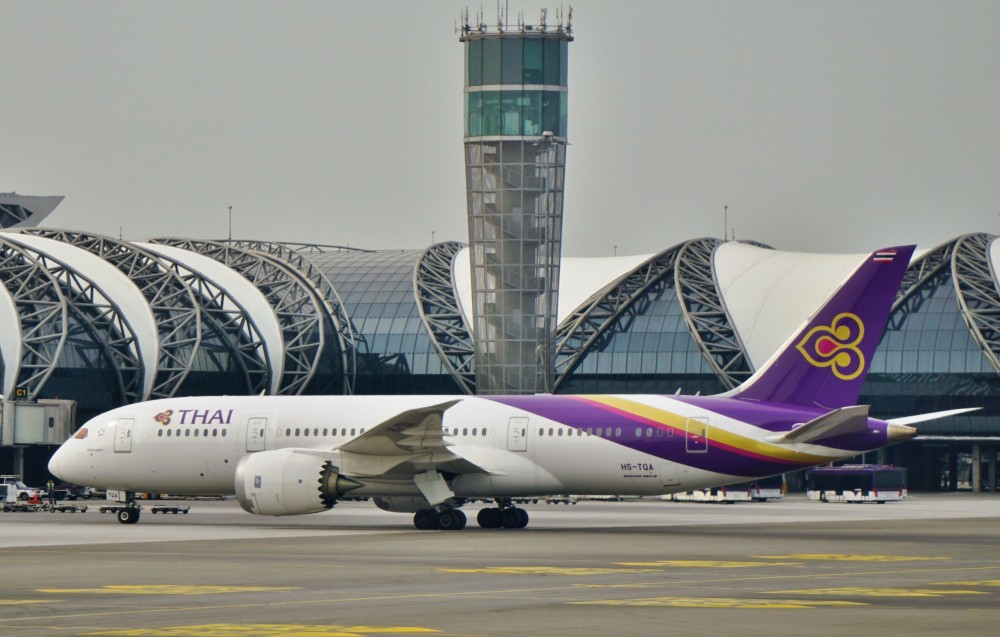 喺來往中國及高風險地區航班機艙