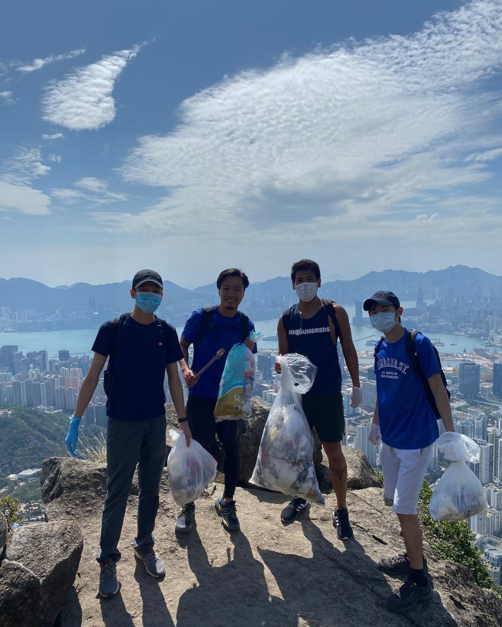 全公司Home Office自發上山執垃圾