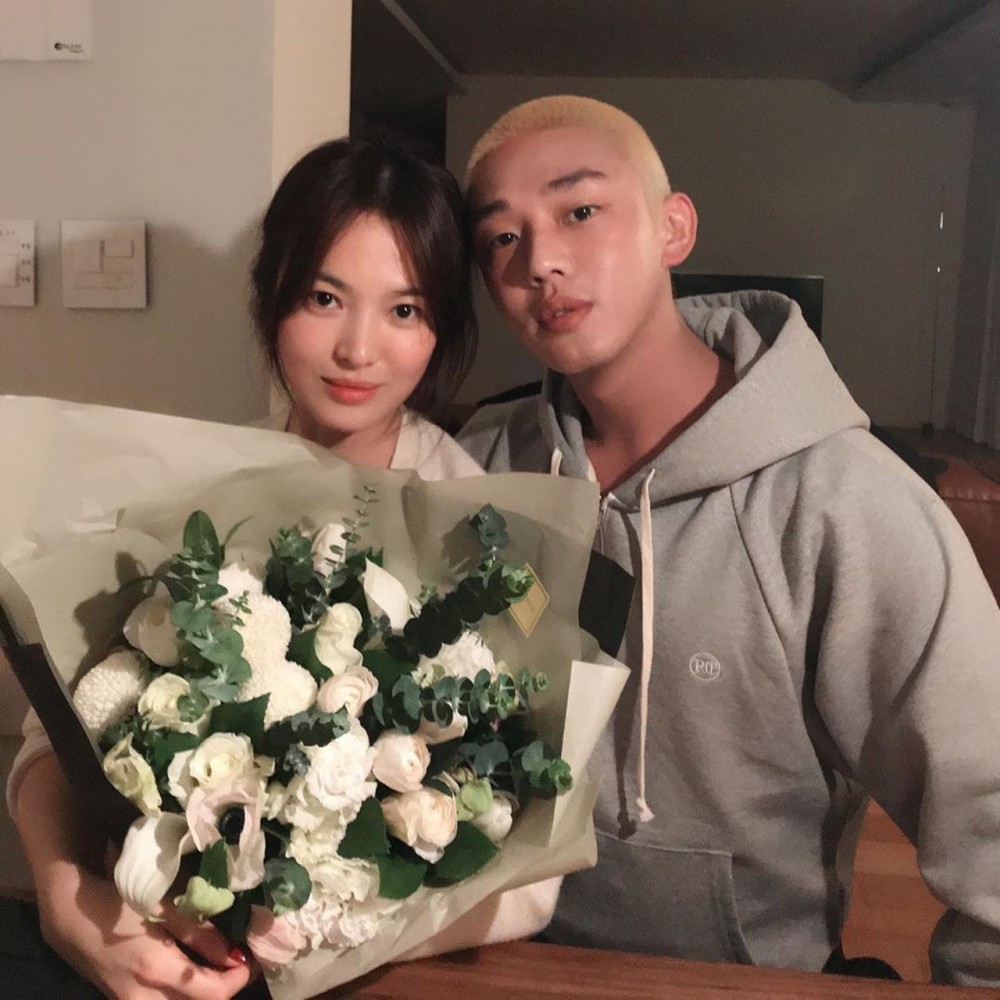 韓國藝人宋慧喬、劉亞仁等就喺Instagram為武漢打氣。