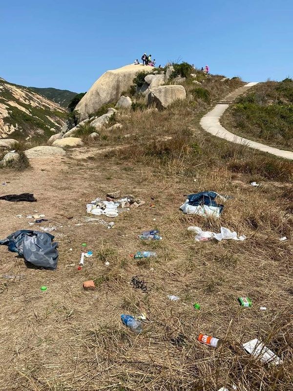 無公德心遺留遍地垃圾