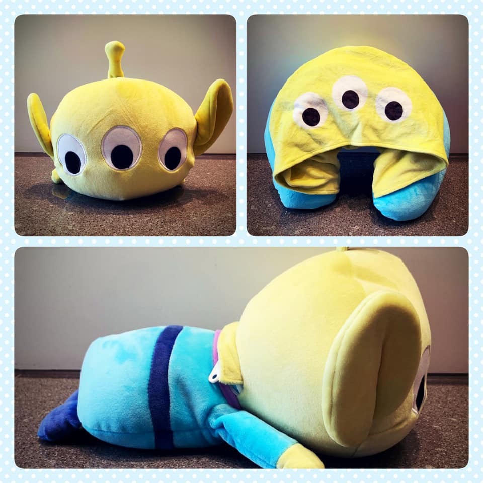 (26) transform neck pillow alien