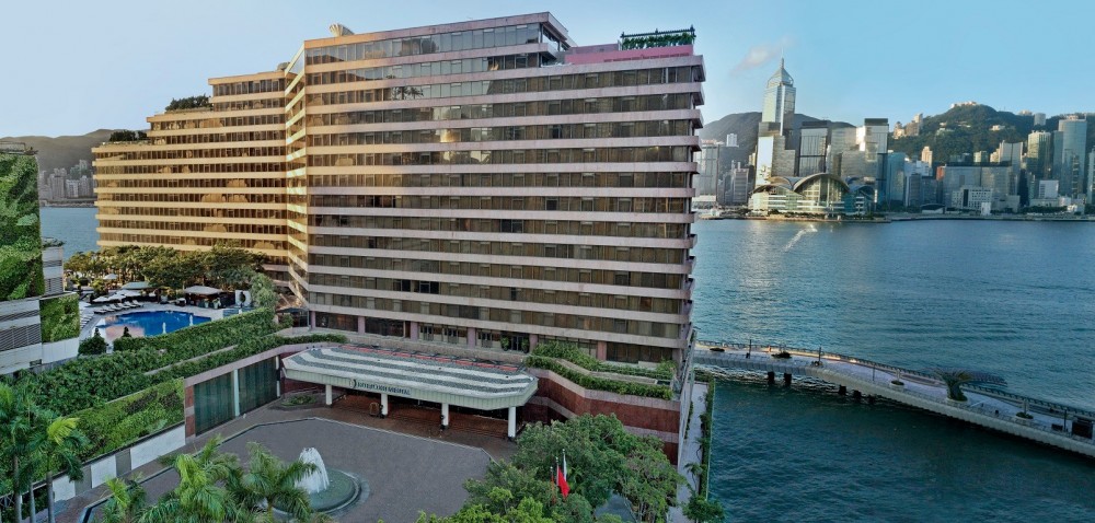 香港洲際酒店將於4月20號關閉,開展為期30個月嘅翻新工程,預計2022年重新開業,屆時重開將改名為「香港麗晶酒店」。