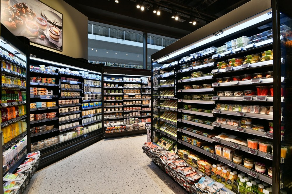 2. 我們現正進行全體員工出勤內部調查，以追蹤員工於過去14天的工作行程，了解其潛在受感染的風險。如過去14天內曾與確診者有緊密接觸的員工須即時接受隔離。