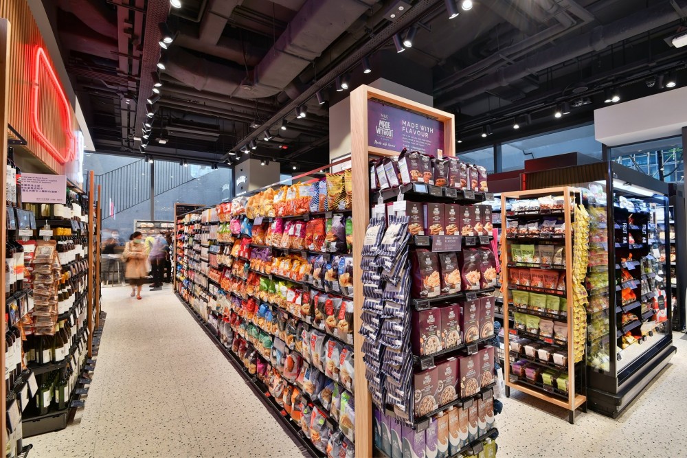 1. 全線香港分店及尖沙咀辦公室現已暫停營業／辦公，以進行徹底清潔消毒。我們會監察及評估各分店的情況，於適當時間在本公司社交媒體上公佈各分店重新營業日期。