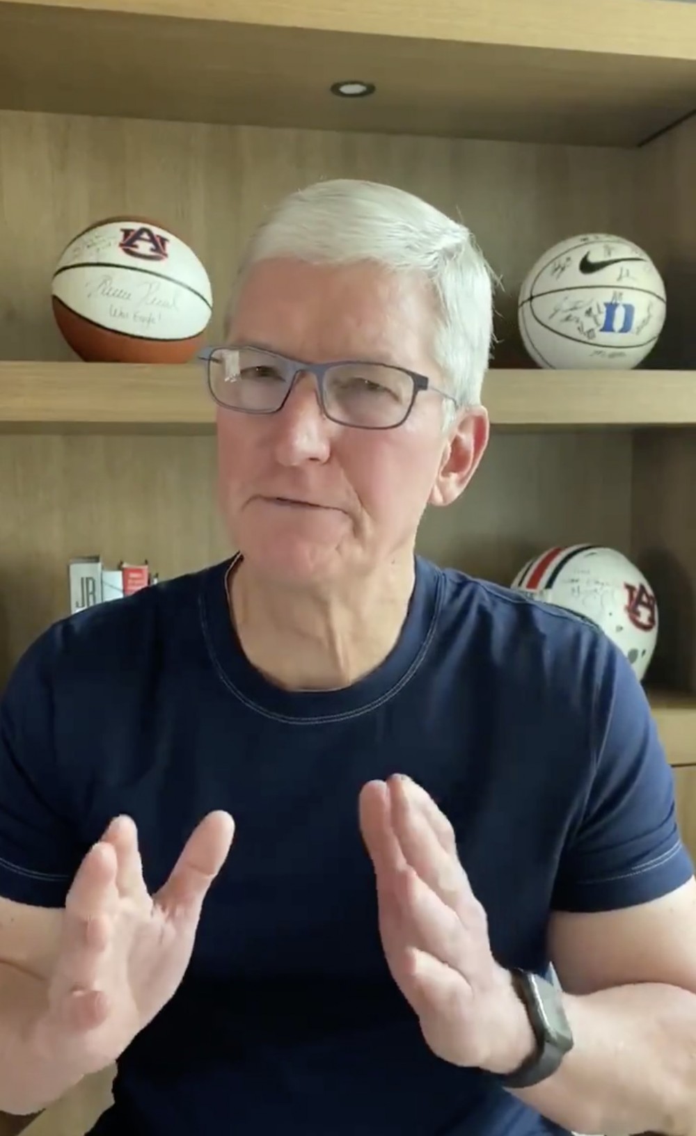 tim_cook @twitter