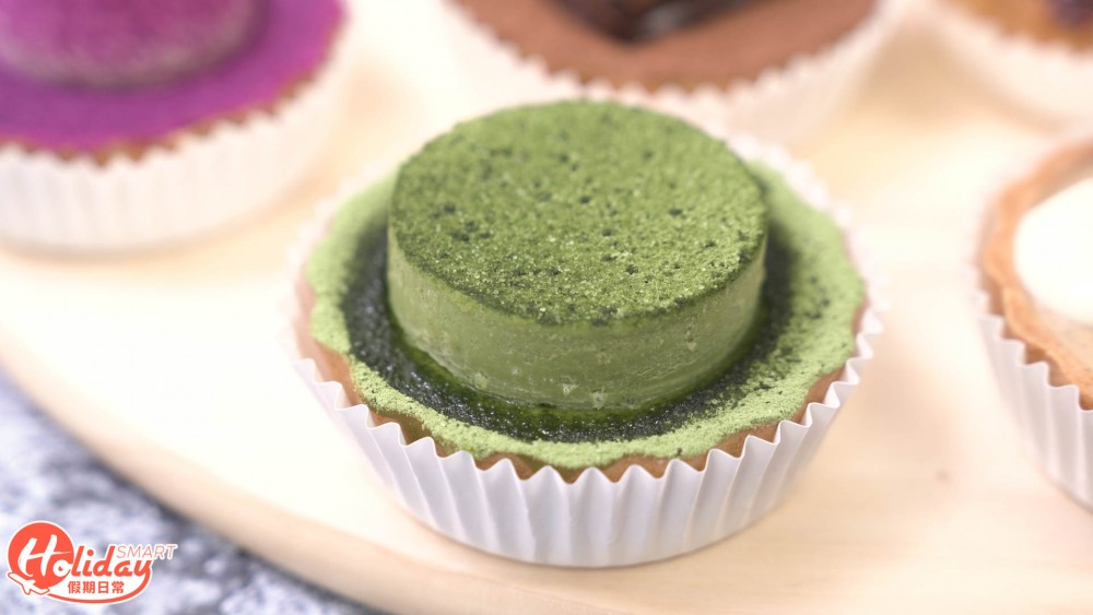 cap.00_00_25_40.Still007