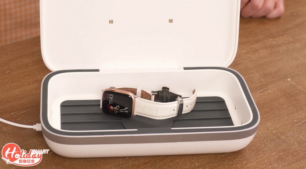 CASETiFY 手機消毒器