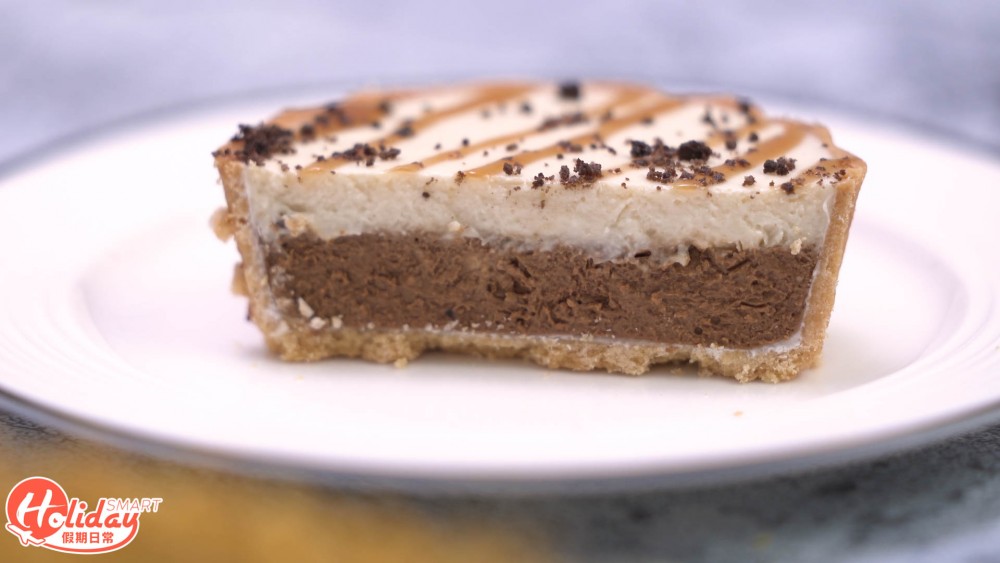 cap.00_01_07_37.Still025