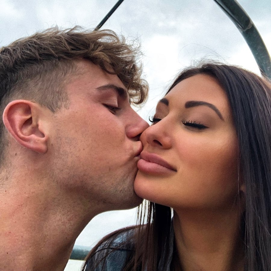 IG@harryjowsey