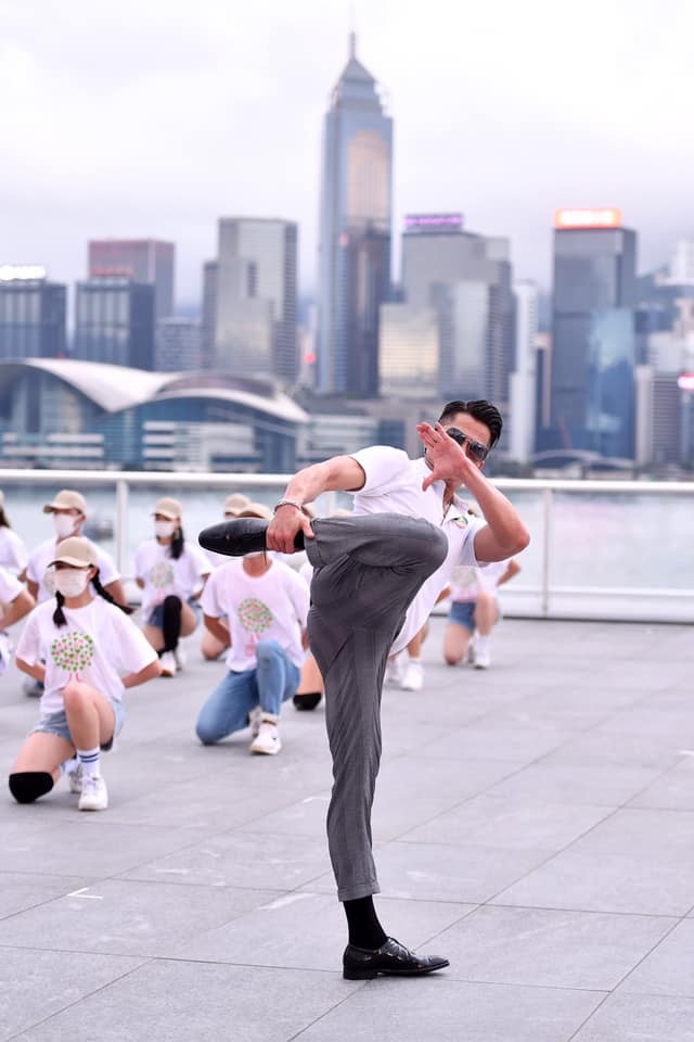 成功為呢個慈善活動籌得超過100萬善款