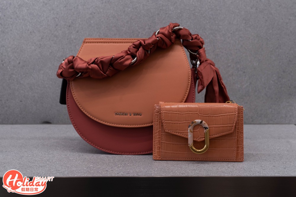 CHARLES & KEITH 新店