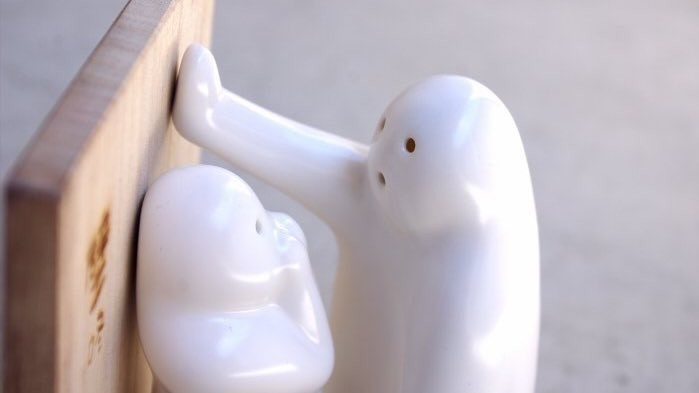 Twitter瘋傳「壁咚調味罐」多角度照