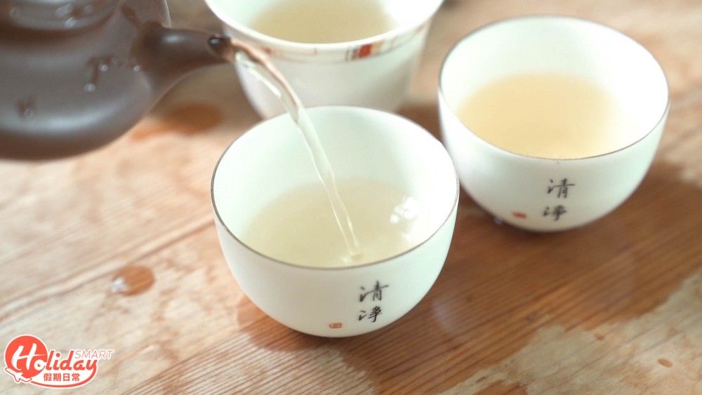喝一口好茶,一整天都精神了。