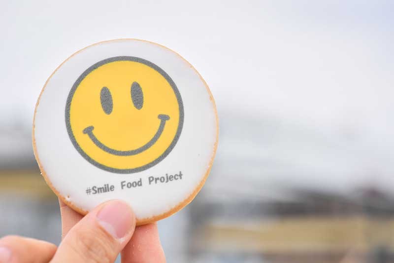 日本東京澀谷區就有一間一名擁有米芝蓮一星嘅法式餐廳「Sincere」發起「Smile Food Project」活動。