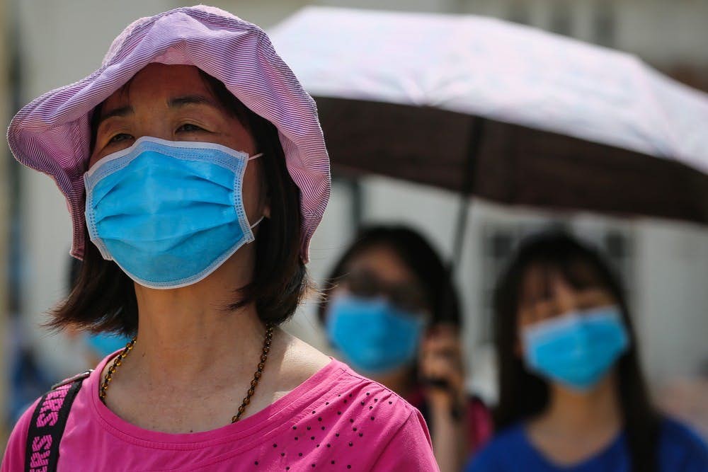 夏天戴口罩又焗又熱