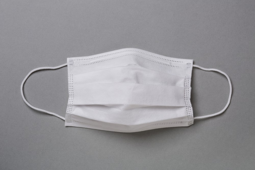 日本Uniqlo推涼感口罩