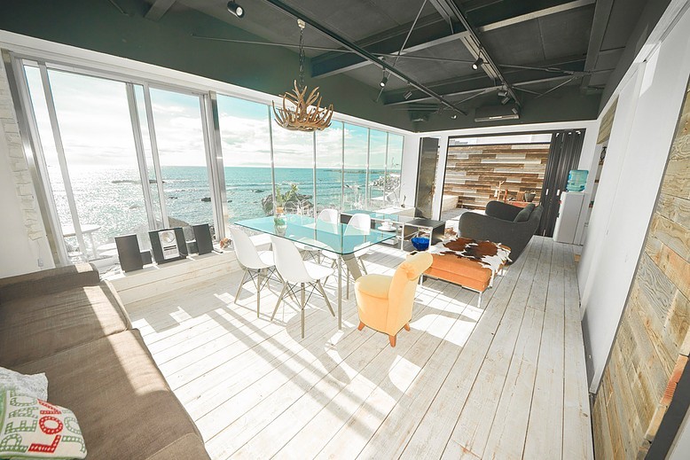 「The house」面對住三下海岸