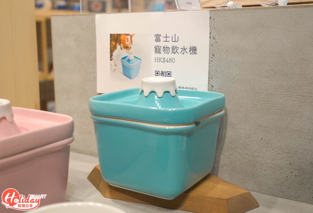 富士山寵物飲水機。