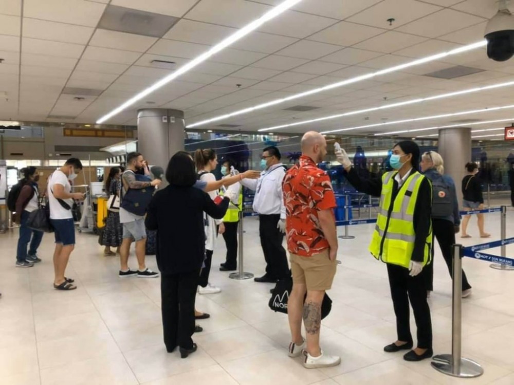 獲納入「Travel Bubble」嘅地區旅客入境泰國時均須接受身體檢查