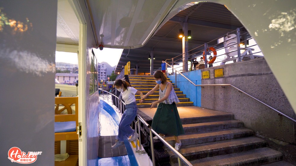 今次記者7點上船。