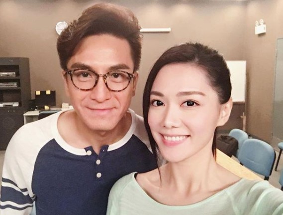 兩人不時喺IG留言互動，大晒恩愛！