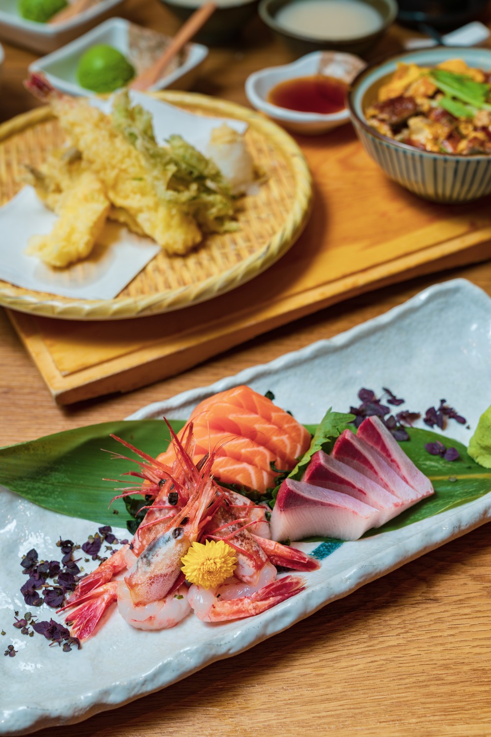 店內採用由豐洲直送的魚生，日本師傅駐場坐鎮。