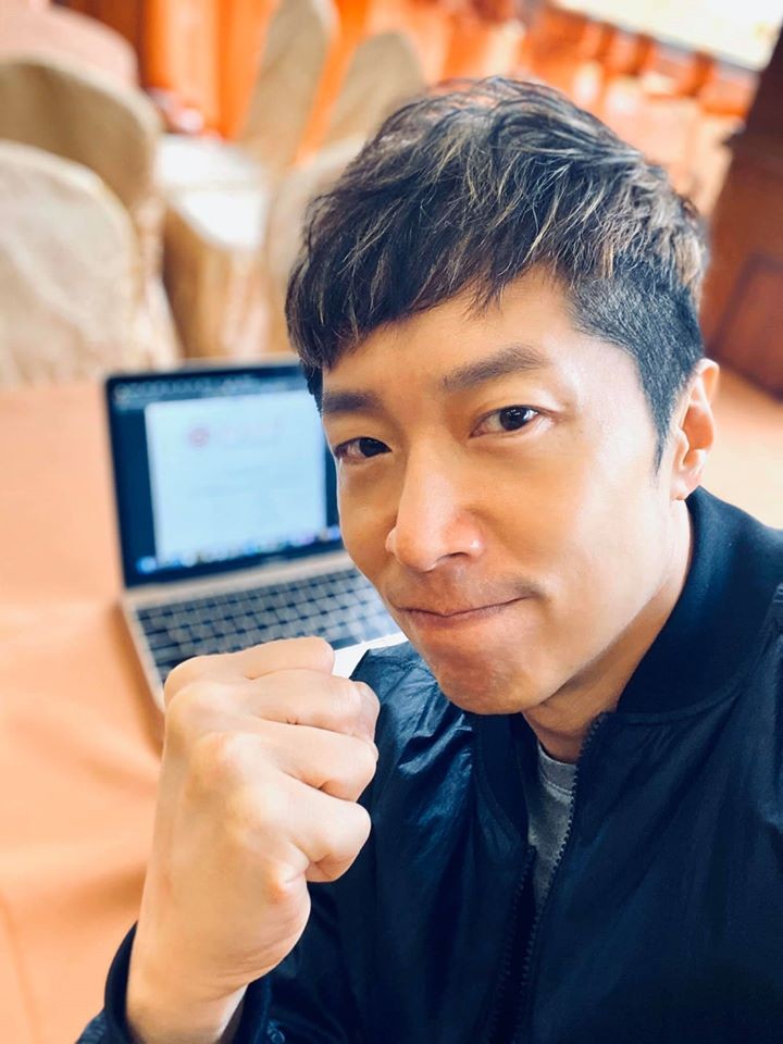 工作咁忙嘅情況下馬浚偉更分身讀碩士課程