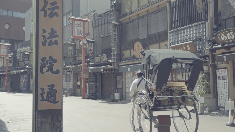 景點路線就由雷門出發
