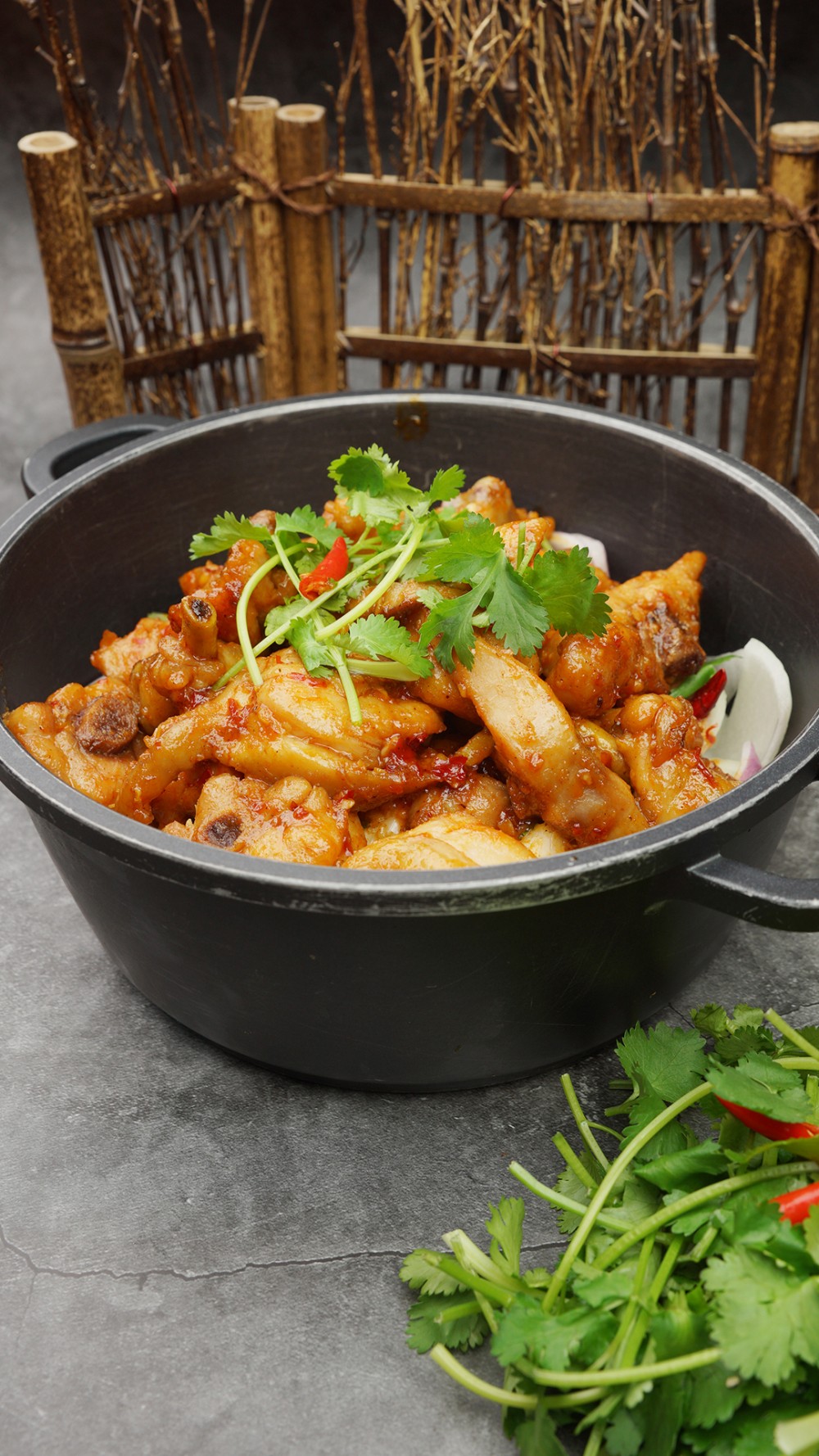 旺角雞煲店推堂食外賣所有雞煲半價優惠!