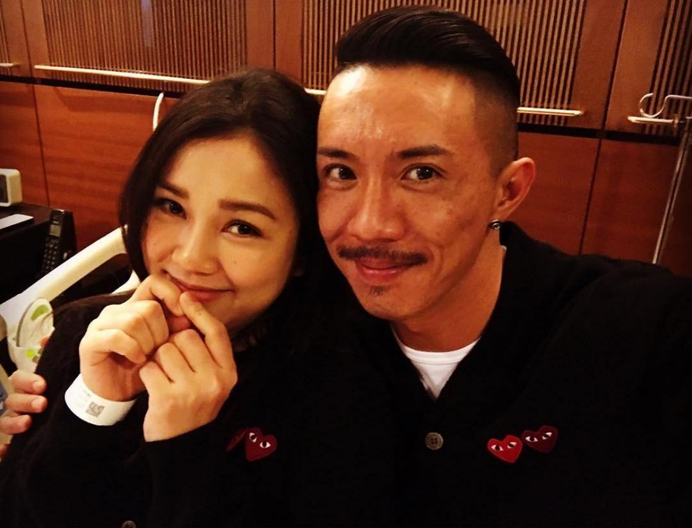 樂壇上古仔同阿Kay合作、喺影壇同阿聰合作，兩夫婦都同古仔合作無間～